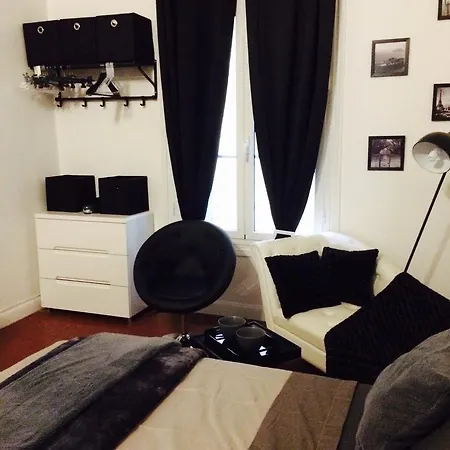 Chambres Dans Guest House Centre Ville-3
